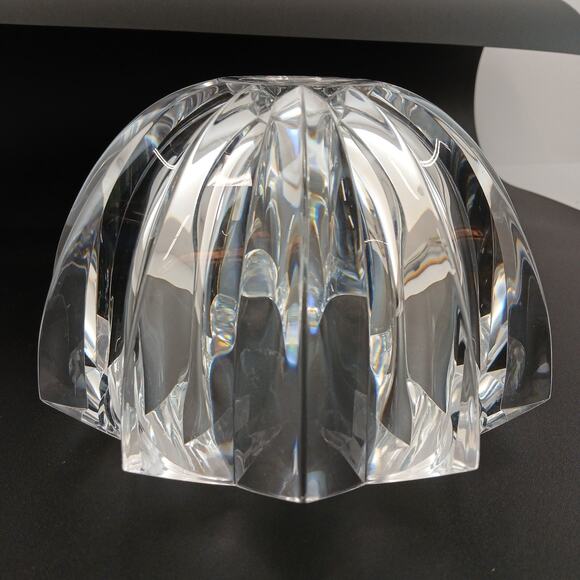 Vintage Clear Acrylic Starburst Serving Bowl Candy Dish 6.5" Table Centerpiece - Picture 2 of 6